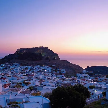 Little Sea View Apartment