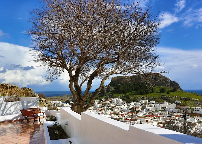 Little Sea View 린도스